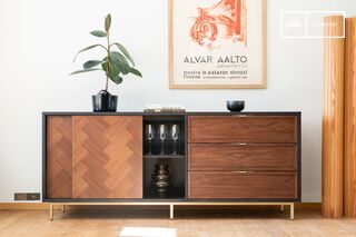 Buffet industriel en bois foncé neutra