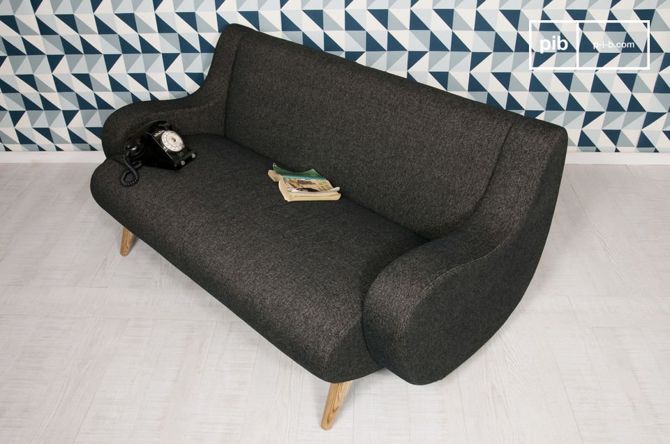 Canapé scandinave au design vintage