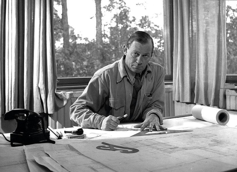 Alvar Aalto au bureau