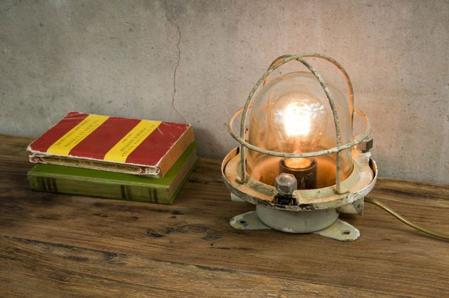 Ancienne lampe de paquebot