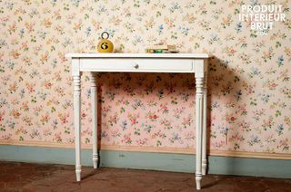Bureau blanc Frivole