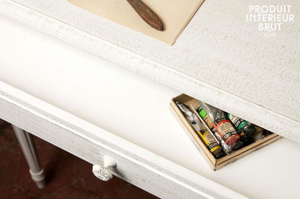 Petit bureau ou console, une touche rétro pleine de charme