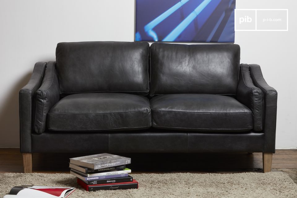 D'une qualité irréprochable, le canapé est un véritable élément décoratif.