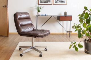 Chaise design de bureau en cuir breunor