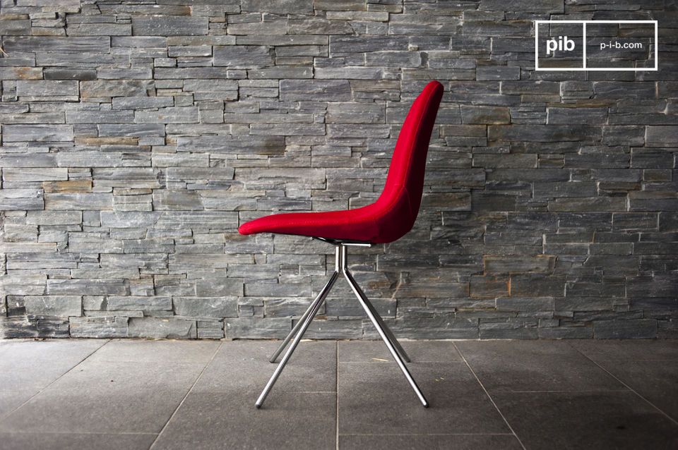 Chaise tendance années 50's de couleur rouge