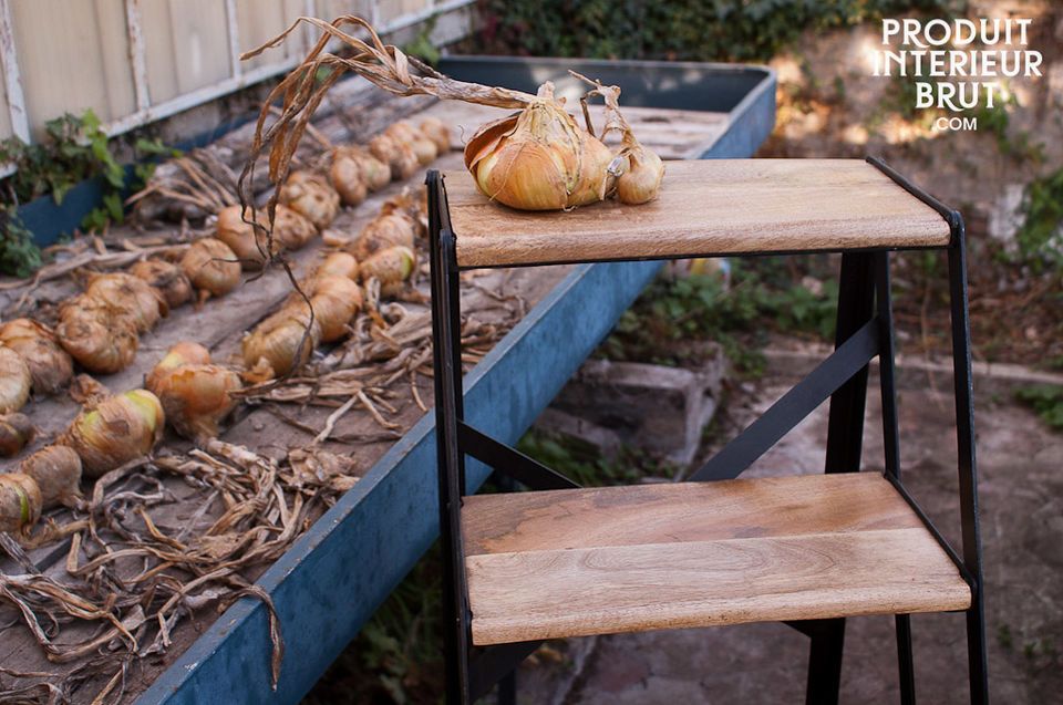 Qu\'il soit utilisé pour accéder à des rangements hauts