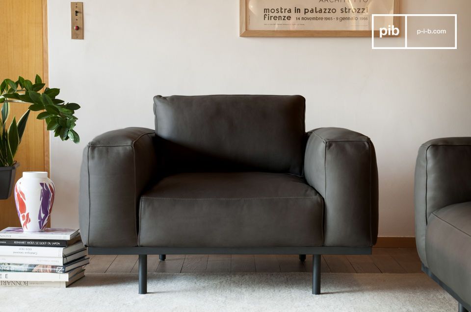 Fauteuil Almond en cuir graphite