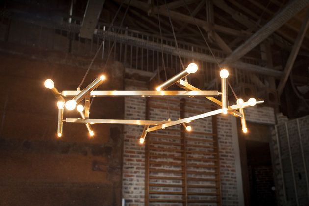 Grand lustre en laiton Izaar