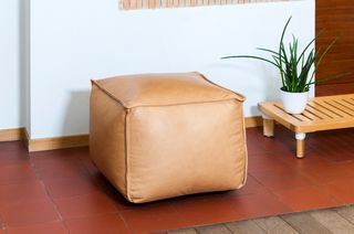 Pouf en cuir Marsliden