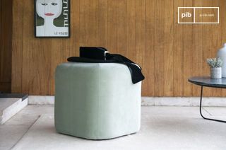 Pouf en velours vert Skagen