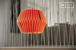 Suspension Hippie rouge