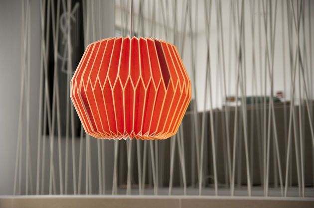 Suspension Hippie rouge