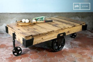 Table basse style industriel en bois wood wagon