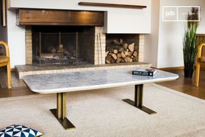 Table basse en marbre blanc Carrera