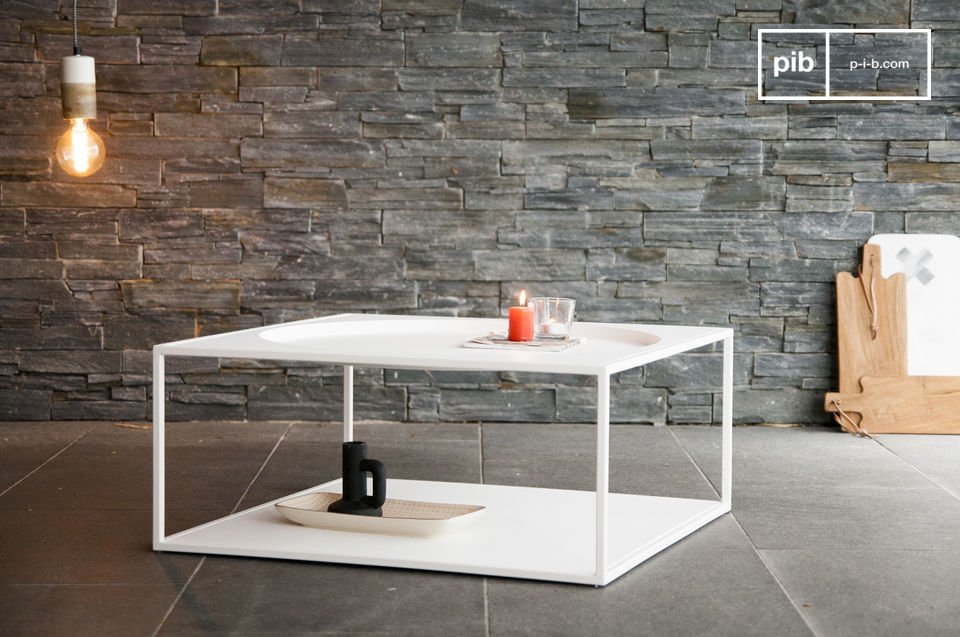 Belle table basse blanches aux accents nordiques.