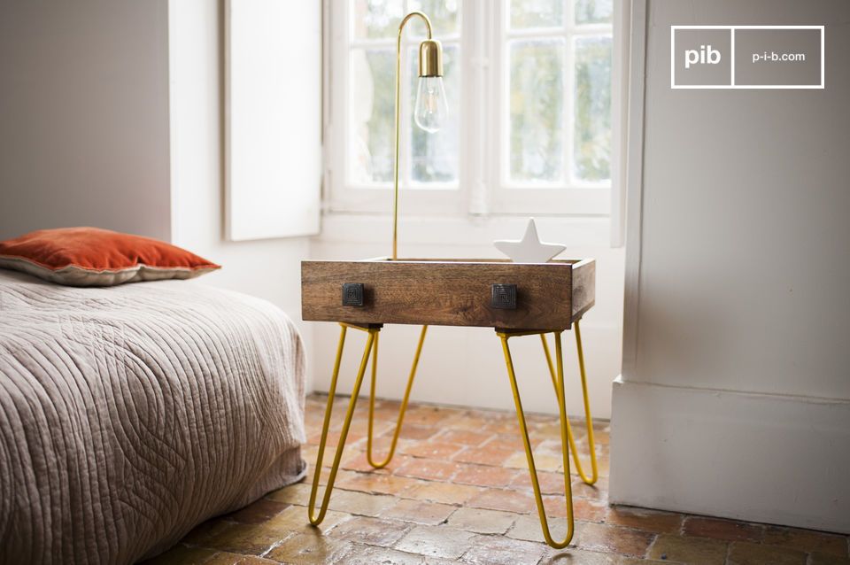 Table d'appoint en bois Edgar