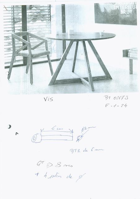 Table design de style scandinave