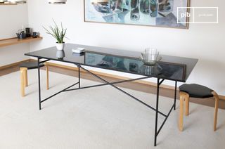 Table en marbre noir Thorning