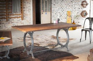Table en bois ancien Tonnel
