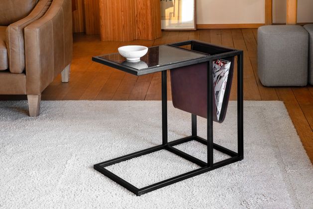 Table porte-revues en marbre Noora