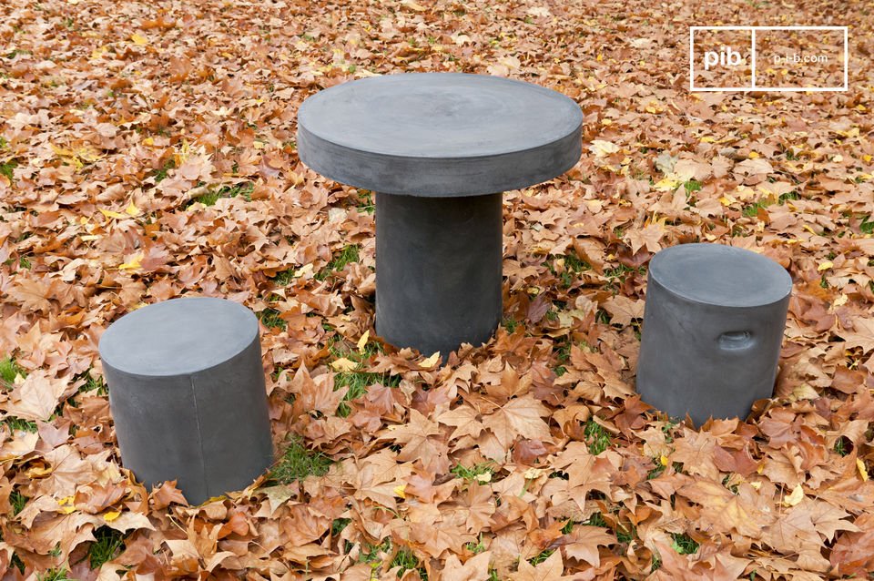 Une table intérieure ou extérieure au style 100% béton